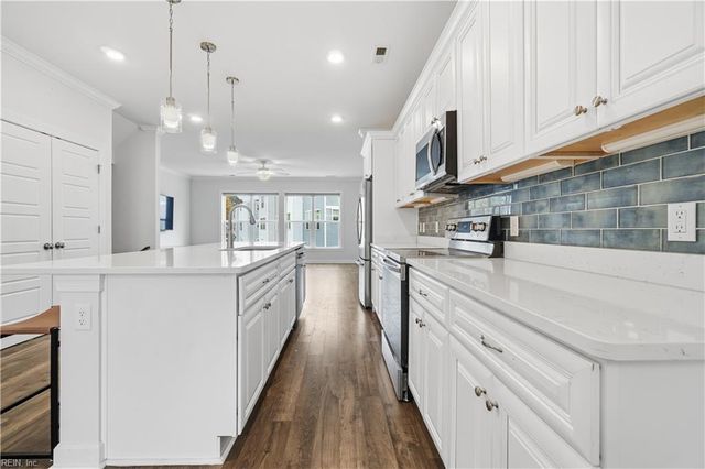 8504 Chesapeake BLVD, Norfolk, VA 23503