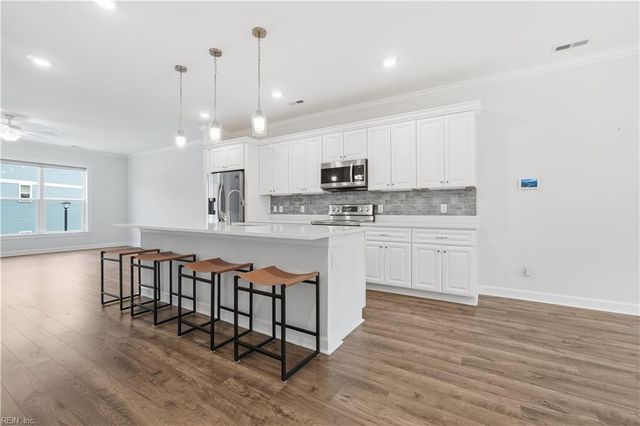 8504 Chesapeake BLVD, Norfolk, VA 23503