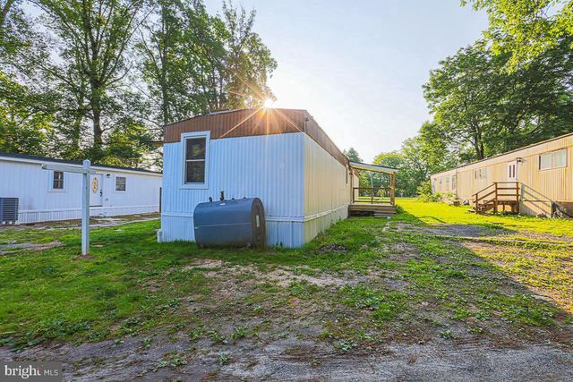1973 Deer Park Rd Trlr 3, Finksburg, MD 21048