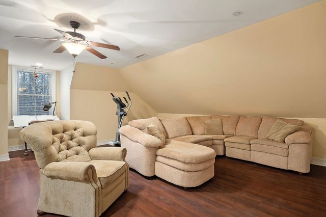 120 Dunrobin Ct, Sparta, TN 38583