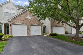2943 STONEWATER Drive 2943, Naperville, IL 60564