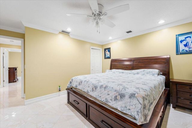 630 Sea Pine Way A, Greenacres, FL 33415
