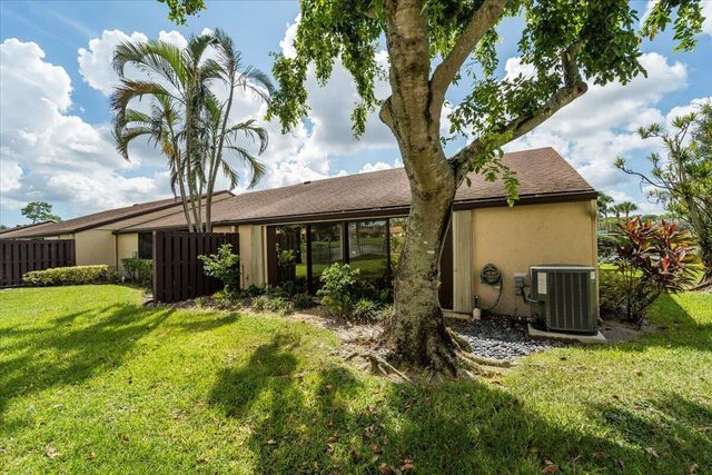 630 Sea Pine Way A, Greenacres, FL 33415
