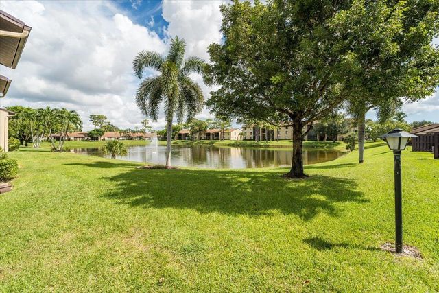 630 Sea Pine Way A, Greenacres, FL 33415