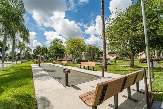 630 Sea Pine Way A, Greenacres, FL 33415