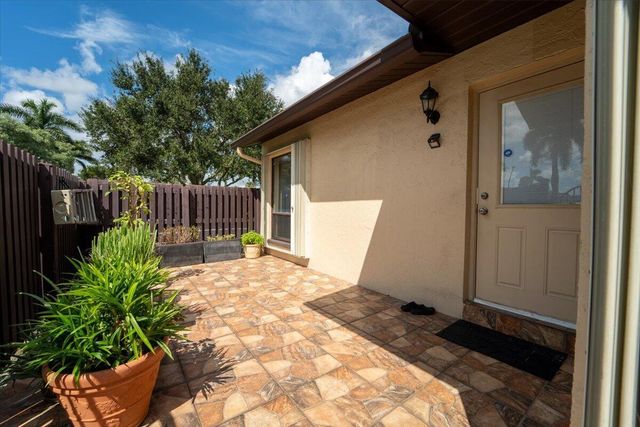 630 Sea Pine Way A, Greenacres, FL 33415