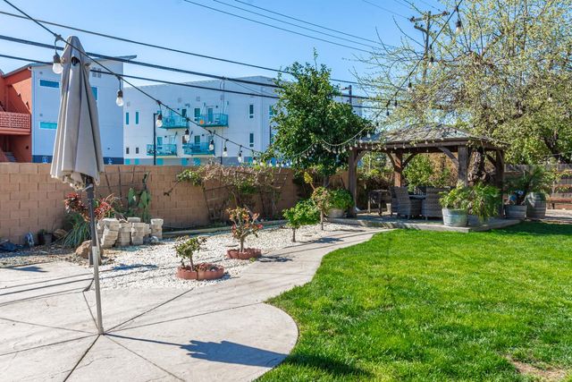 7320 Sahara Ct, Sacramento, CA 95828