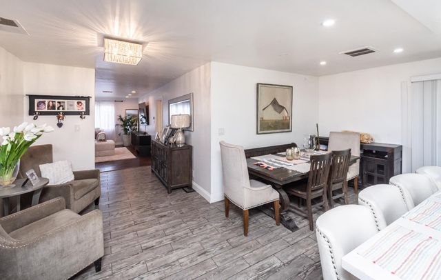 7320 Sahara Ct, Sacramento, CA 95828