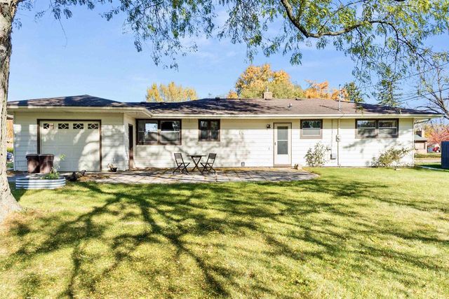 2222 Rutledge Avenue, Janesville, WI 53545