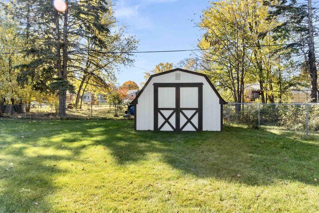 2222 Rutledge Avenue, Janesville, WI 53545