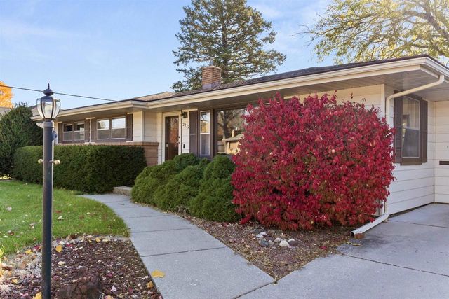 2222 Rutledge Avenue, Janesville, WI 53545