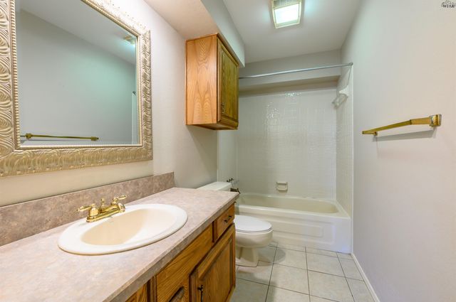 2818 HAPPY HOLLOW DRIVE, Wichita Falls, TX 76308