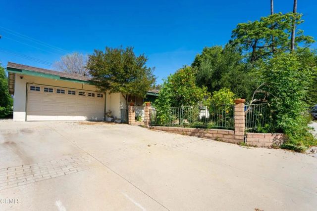 975 E Avenida De Los Arboles, Thousand Oaks, CA 91360