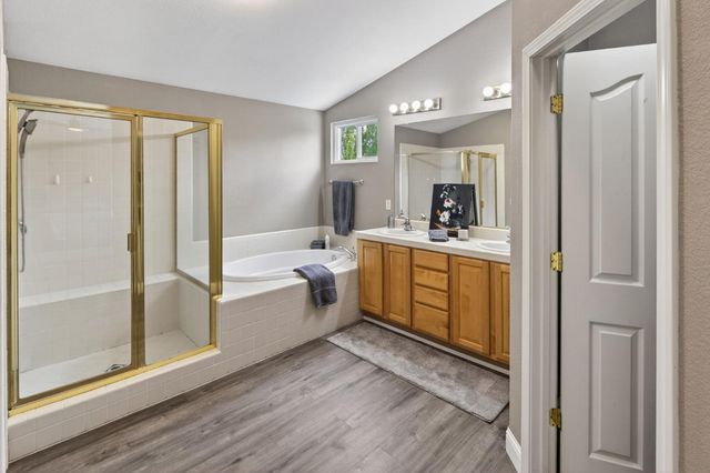 10228 Jenny Lynn Way, Elk Grove, CA 95757
