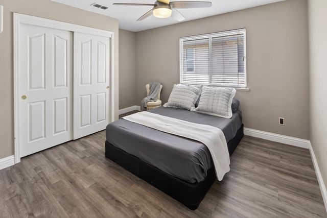 10228 Jenny Lynn Way, Elk Grove, CA 95757