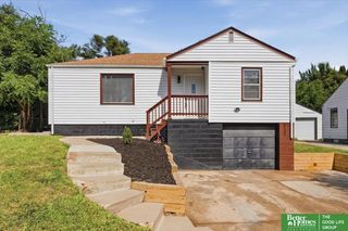 6521 N 35 Street, Omaha, NE 68112
