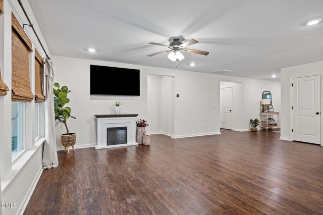 145 Allwood Drive, Fuquay Varina, NC 27526