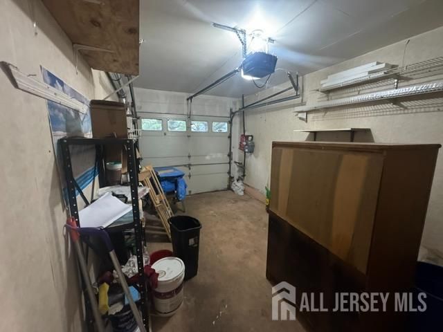 81 Woodmere Drive, Parlin, NJ 08859