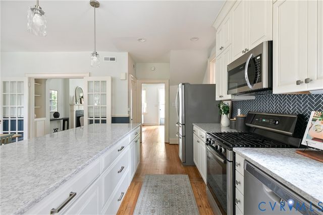 3231 W Grace St, Richmond, VA 23221