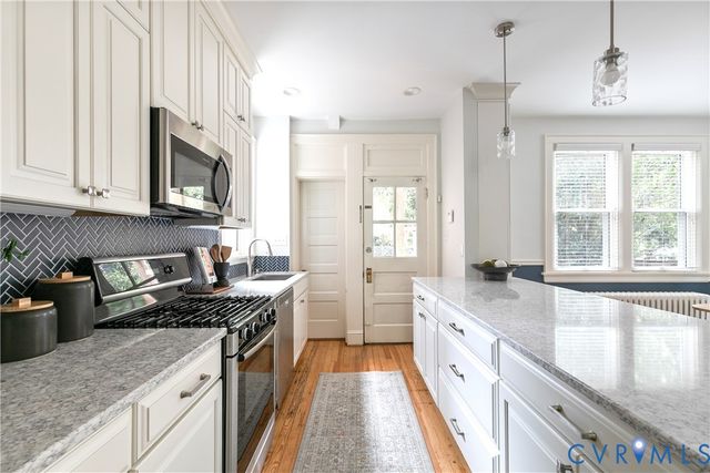 3231 W Grace St, Richmond, VA 23221