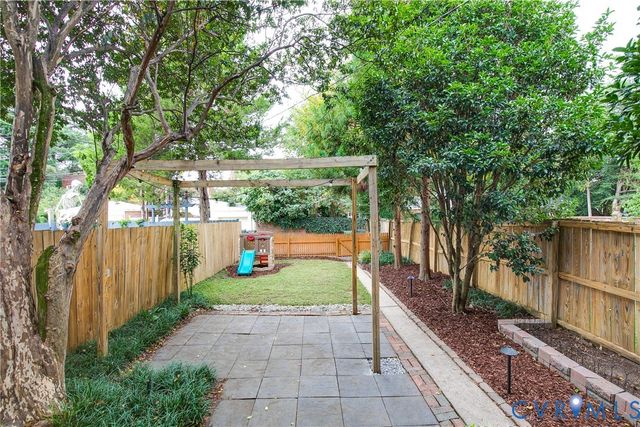 3231 W Grace St, Richmond, VA 23221