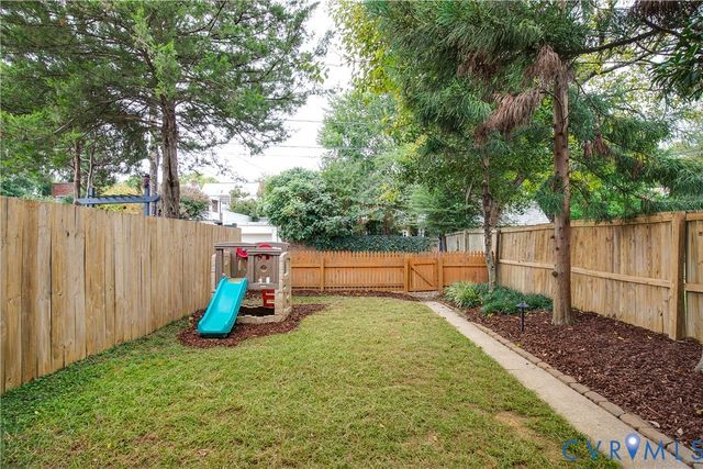 3231 W Grace St, Richmond, VA 23221