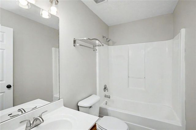 1370 Bethlehem Church Road, Grantville, GA 30220
