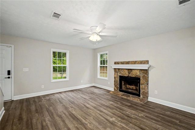 1370 Bethlehem Church Road, Grantville, GA 30220