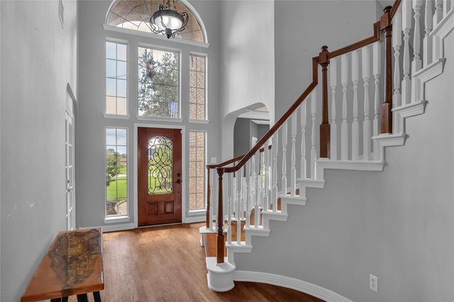 3913 Pebble Brook Drive, League City, TX 77573