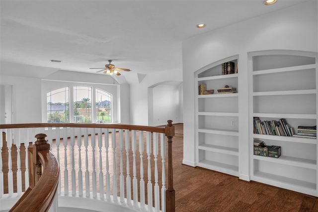3913 Pebble Brook Drive, League City, TX 77573