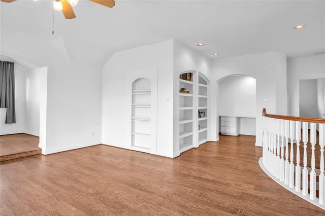 3913 Pebble Brook Drive, League City, TX 77573