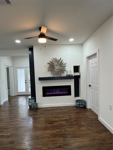 513 W South Street, Whitesboro, TX 76273