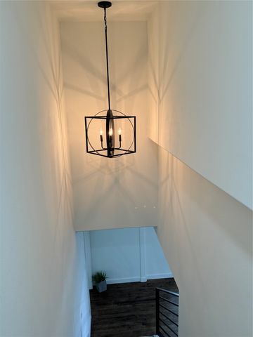 513 W South Street, Whitesboro, TX 76273