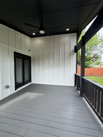 513 W South Street, Whitesboro, TX 76273