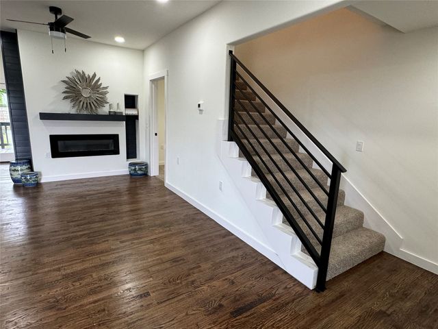 513 W South Street, Whitesboro, TX 76273