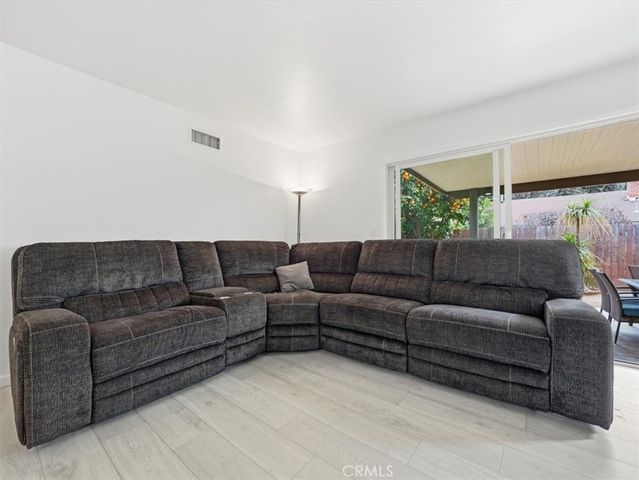 8536 Brunswick, Riverside, CA 92504