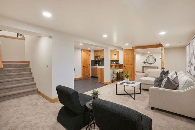 13827 E 46th Ave, Spokane, WA 99206