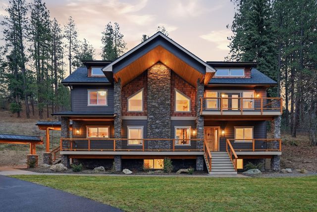 13827 E 46th Ave, Spokane, WA 99206