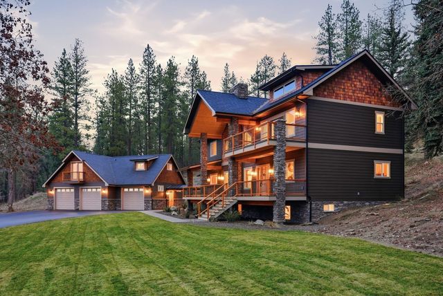 13827 E 46th Ave, Spokane, WA 99206