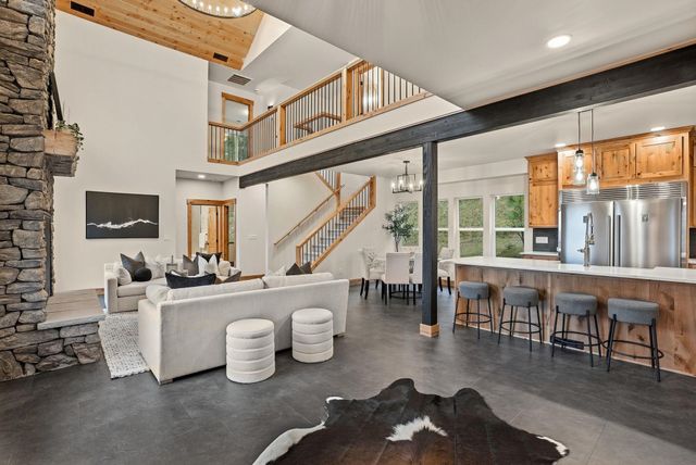 13827 E 46th Ave, Spokane, WA 99206