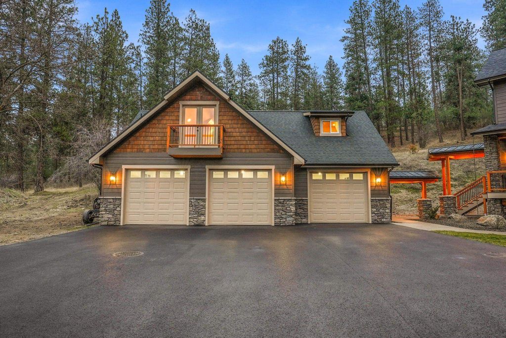 13827 E 46th Ave, Spokane, WA 99206 photo 32