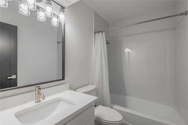 1505 Wimbledon Drive, Huntsville, TX 77340