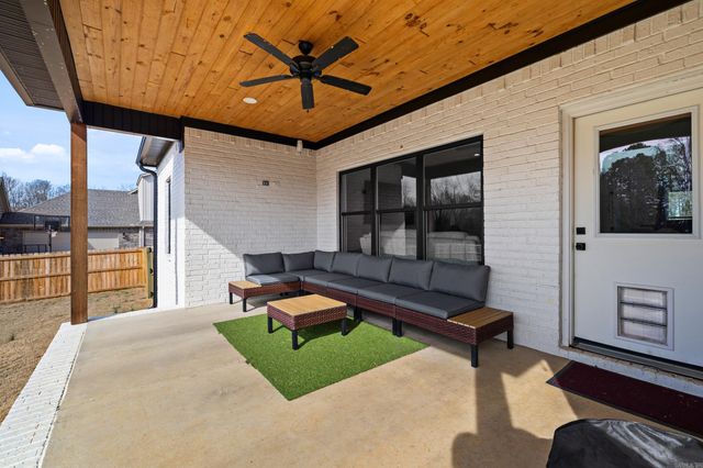 55 Mckaskle Cv, Greenbrier, AR 72058