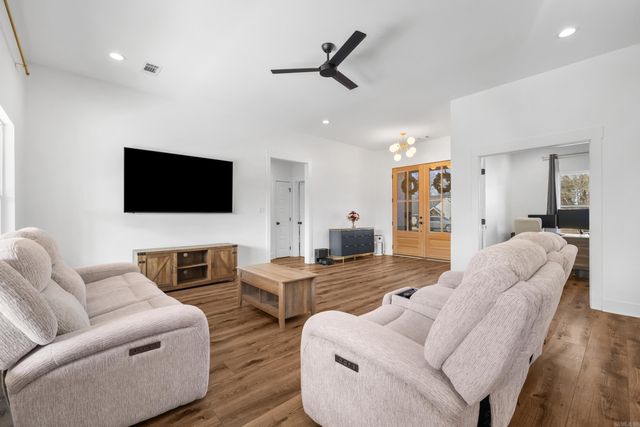 55 Mckaskle Cv, Greenbrier, AR 72058