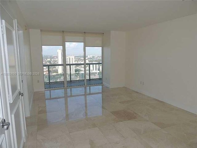 50 Biscayne Blvd 2105, Miami, FL 33132