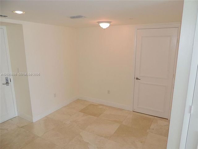 50 Biscayne Blvd 2105, Miami, FL 33132