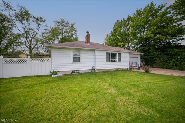 1528 Maryland Avenue, Lorain, OH 44052