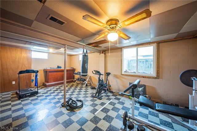 1528 Maryland Avenue, Lorain, OH 44052