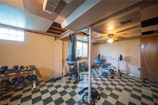 1528 Maryland Avenue, Lorain, OH 44052