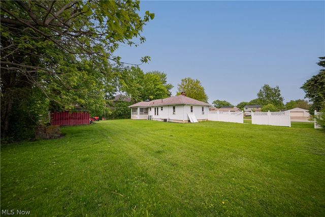 1528 Maryland Avenue, Lorain, OH 44052